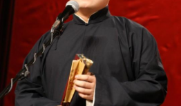 岳云鹏吃瓜爆料视频,娱乐圈幕后真相大揭秘